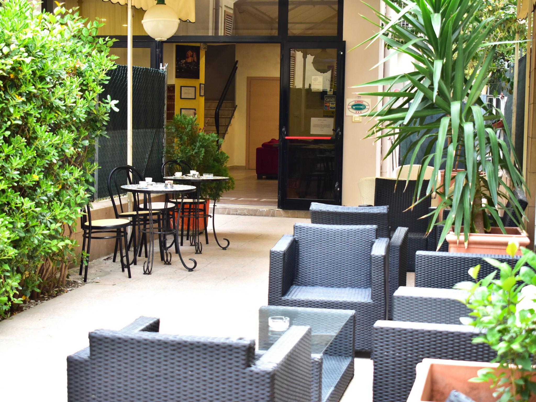 Hotel New Happy Rimini Exterior foto